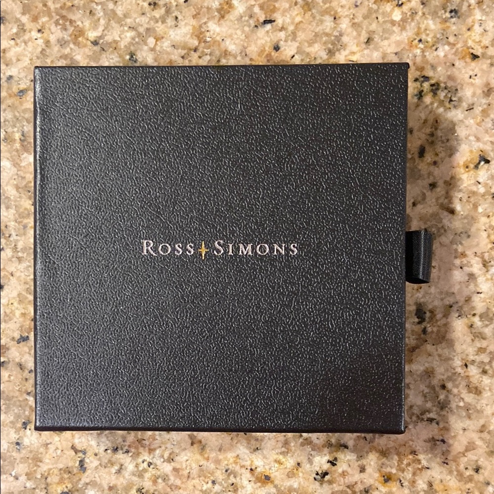 Ross-Simons Textured Black Jewelry Box (empty)